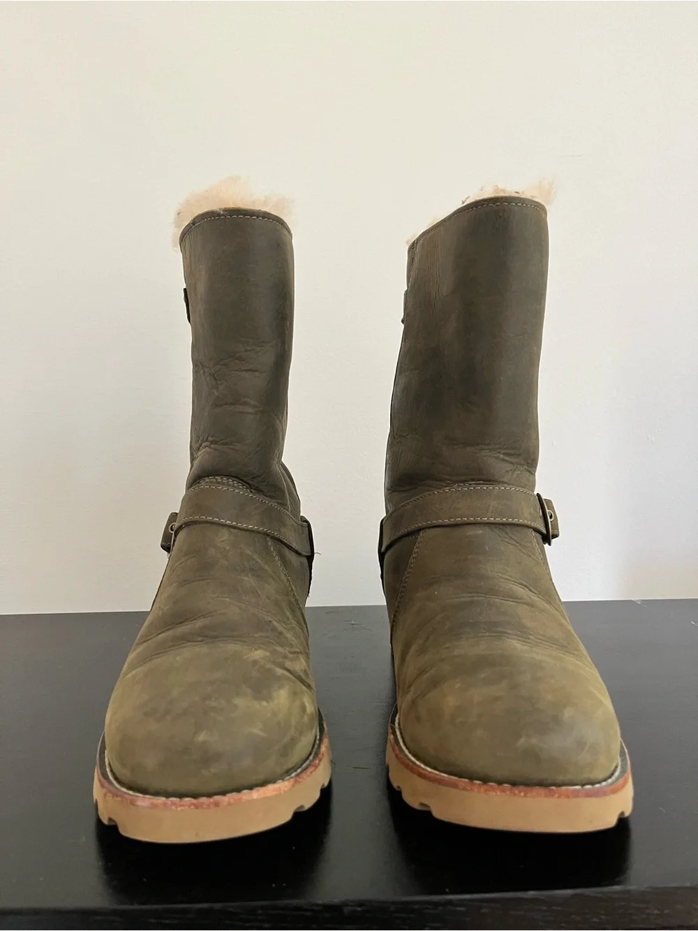 UGG Authentic Sheepskin Leather Boots Olive Green Women’s US 7